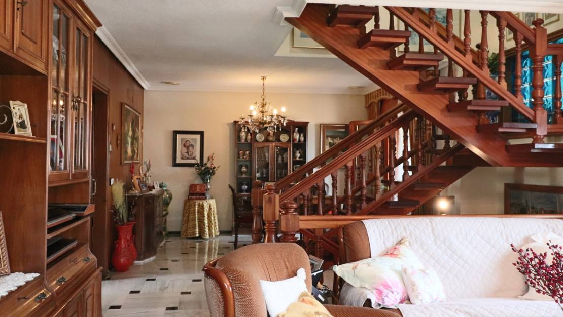 Sale - Villa - La Nucía - La Nucia Centro