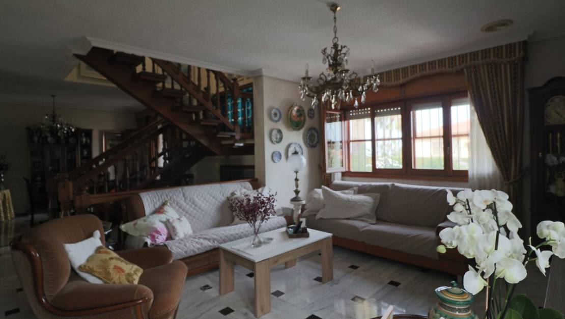 Sale - Villa - La Nucía - La Nucia Centro