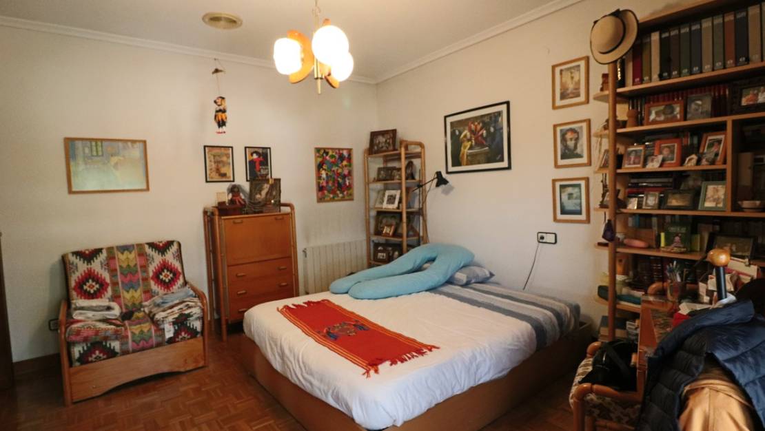 Sale - Villa - La Nucía - La Nucia Centro