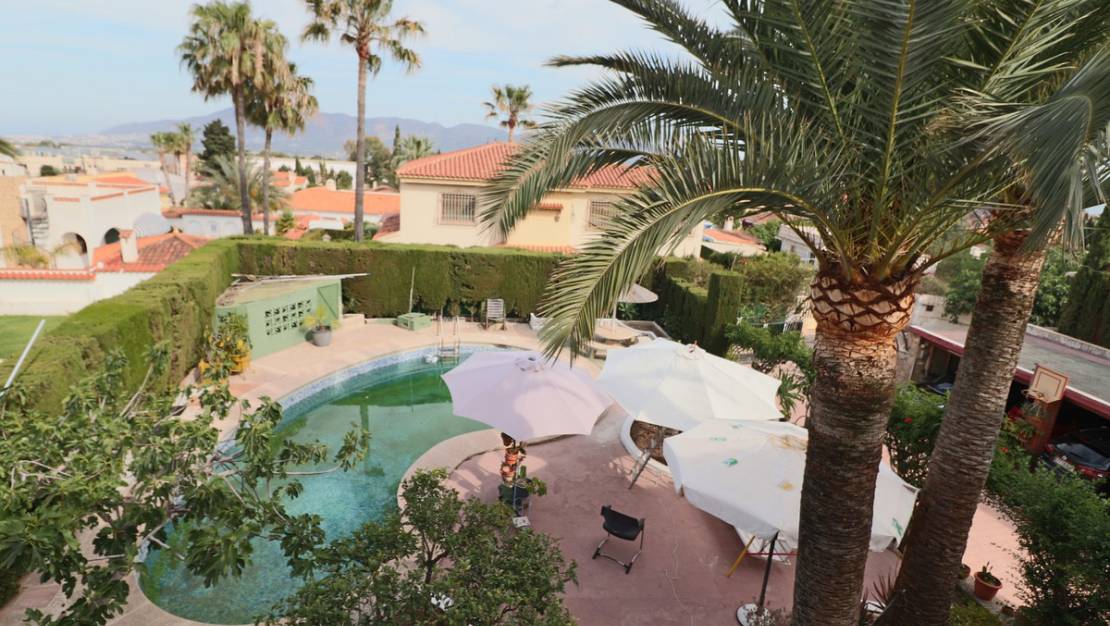 Sale - Villa - La Nucía - La Nucia Centro