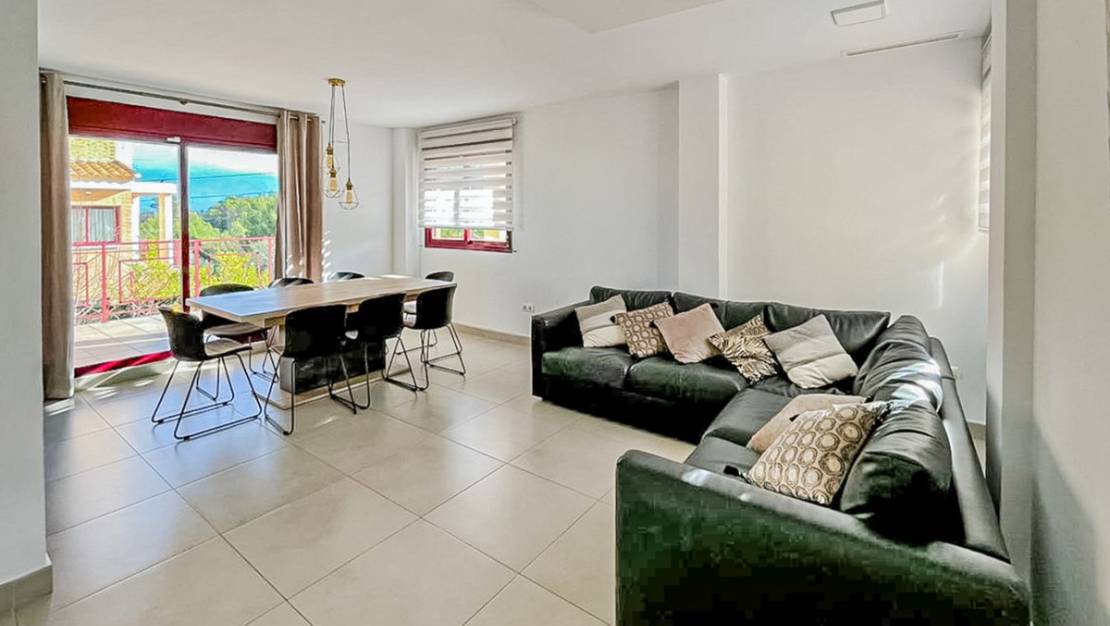 Sale - Villa - La Nucía - La Nucia Centro