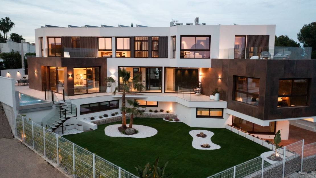 Sale - Villa - La Nucía - La Nucia Centro