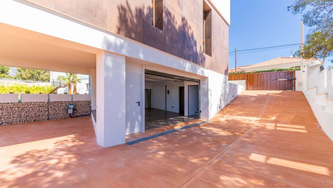 Sale - Villa - La Nucía - La Nucia Centro