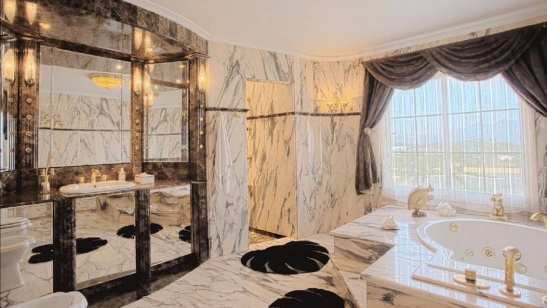 Sale - Villa - La Nucía - La Nucia Centro