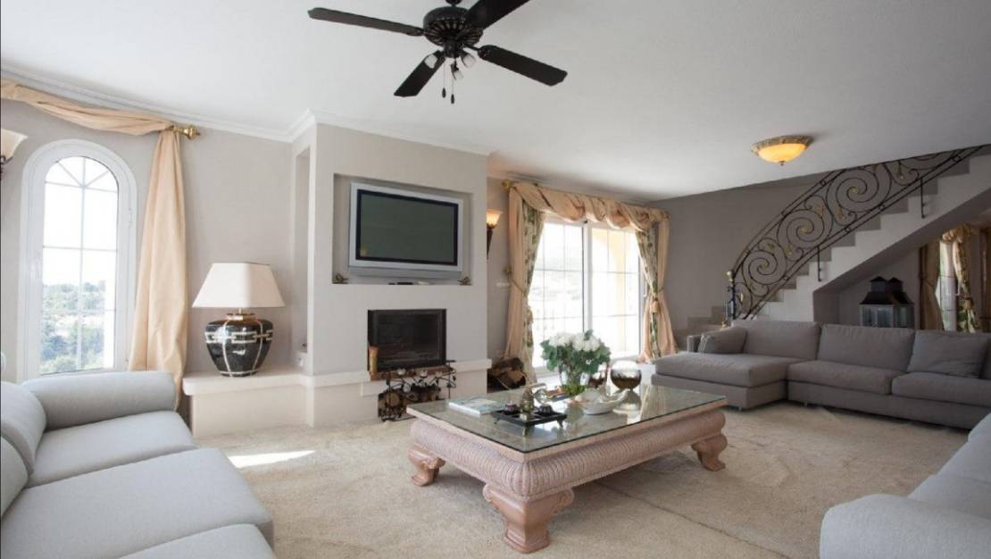 Sale - Villa - La Nucía - La Nucia Centro