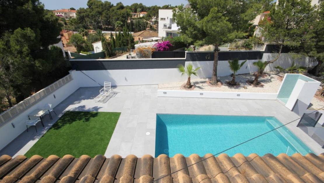 Sale - Villa - La Nucía - La Nucia Centro