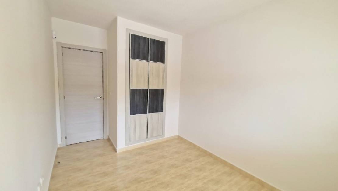 Sale - Villa - La Nucía - La Nucia Centro