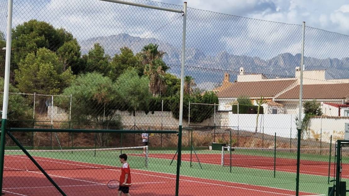 Sale - Villa - La Nucía - La Nucia Centro