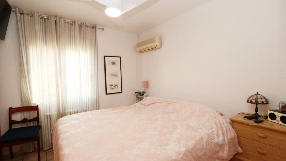 Sale - Villa - La Nucía - La Nucia Centro