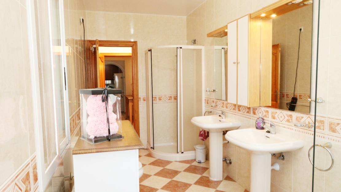 Sale - Villa - La Nucía - La Nucia Centro