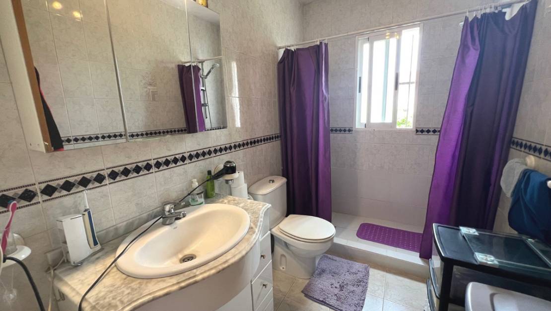 Sale - Villa - La Nucía - La Nucia Centro