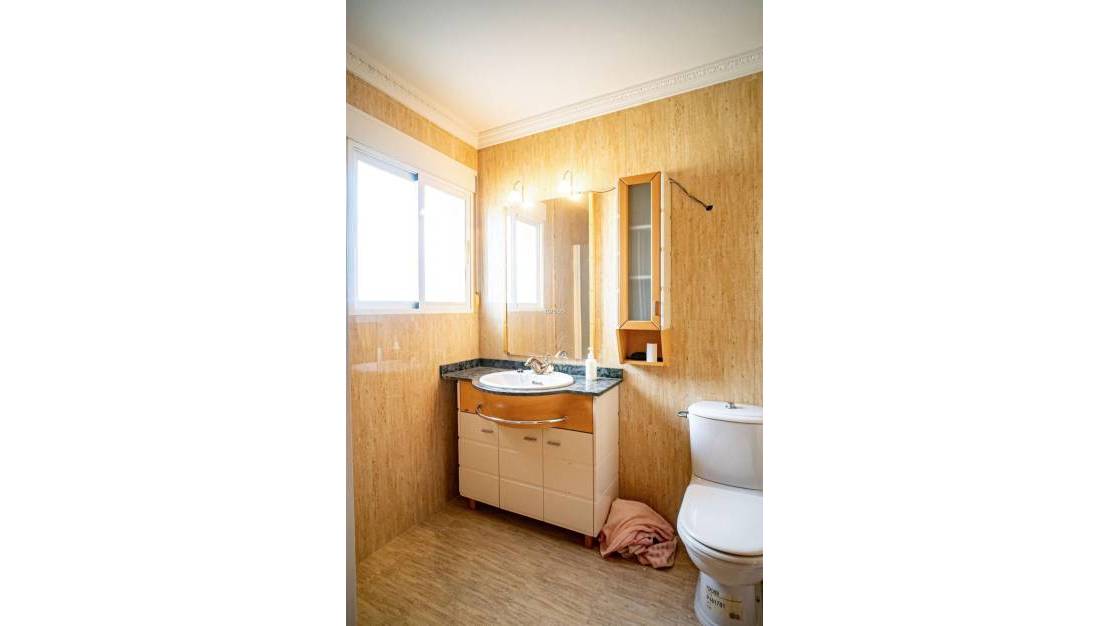 Sale - Villa - La Nucía - La Nucia Centro