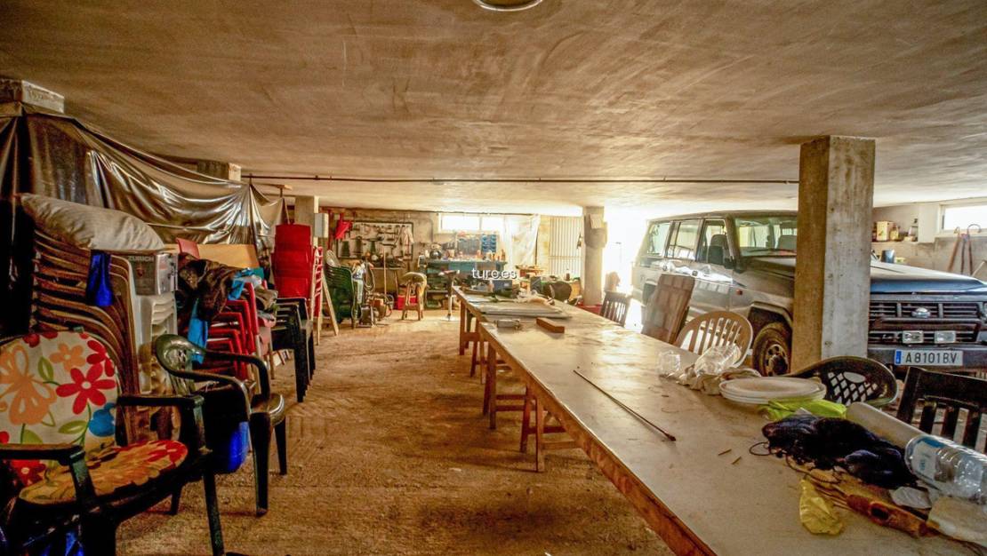 Sale - Villa - La Nucía - La Nucia Centro