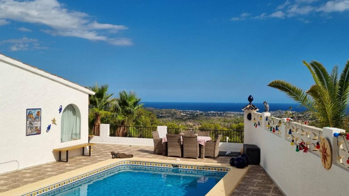 Sale - Villa - La Nucía - La Nucia Centro