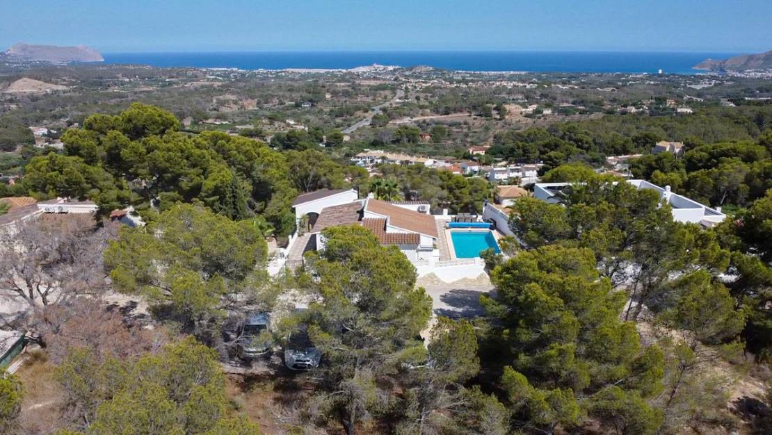 Sale - Villa - La Nucía - La Nucia Centro