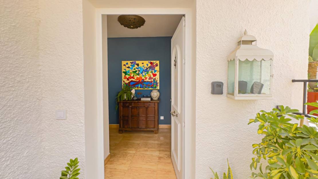 Sale - Villa - La Nucía - La Nucia Centro