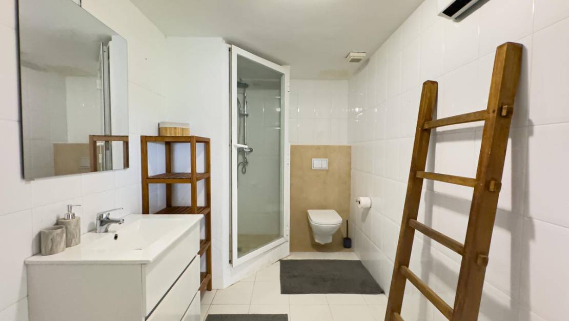 Sale - Villa - La Nucía - La Nucia Centro