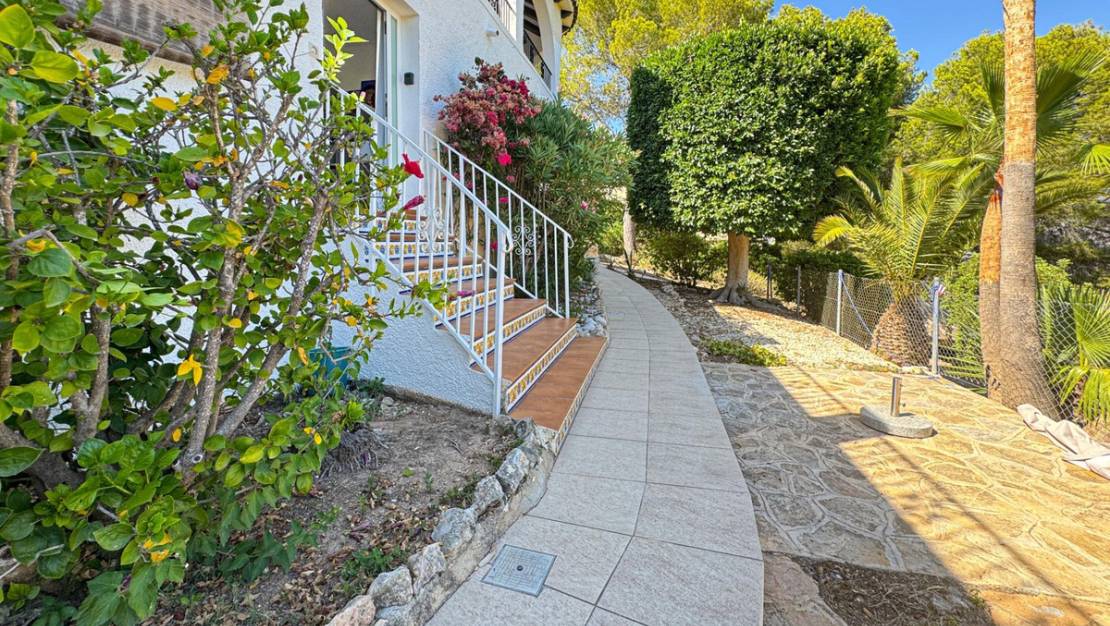 Sale - Villa - La Nucía - La Nucia Centro