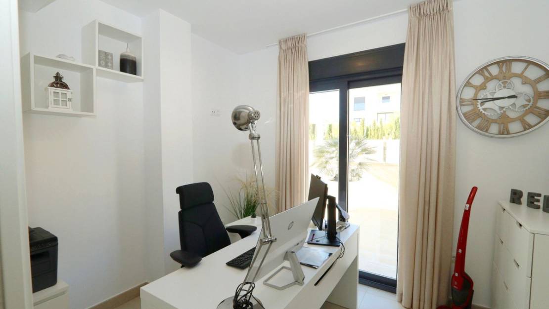 Sale - Villa - La Nucía - La Nucia Centro