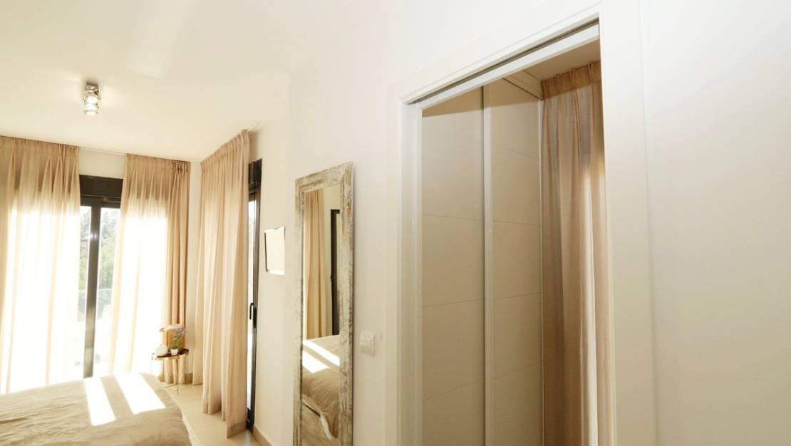 Sale - Villa - La Nucía - La Nucia Centro