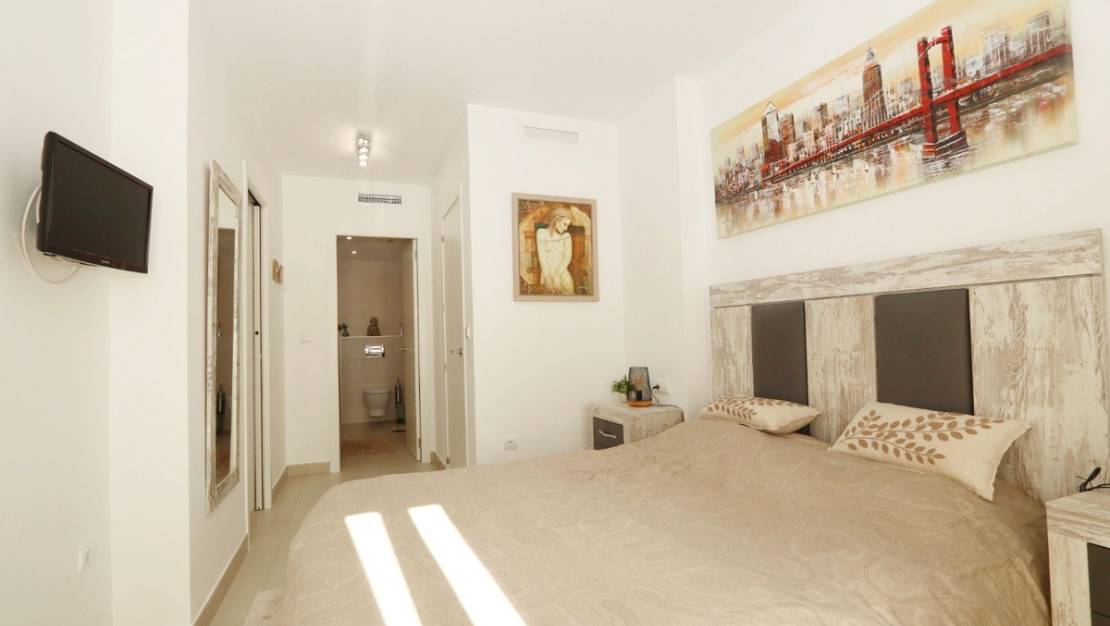 Sale - Villa - La Nucía - La Nucia Centro