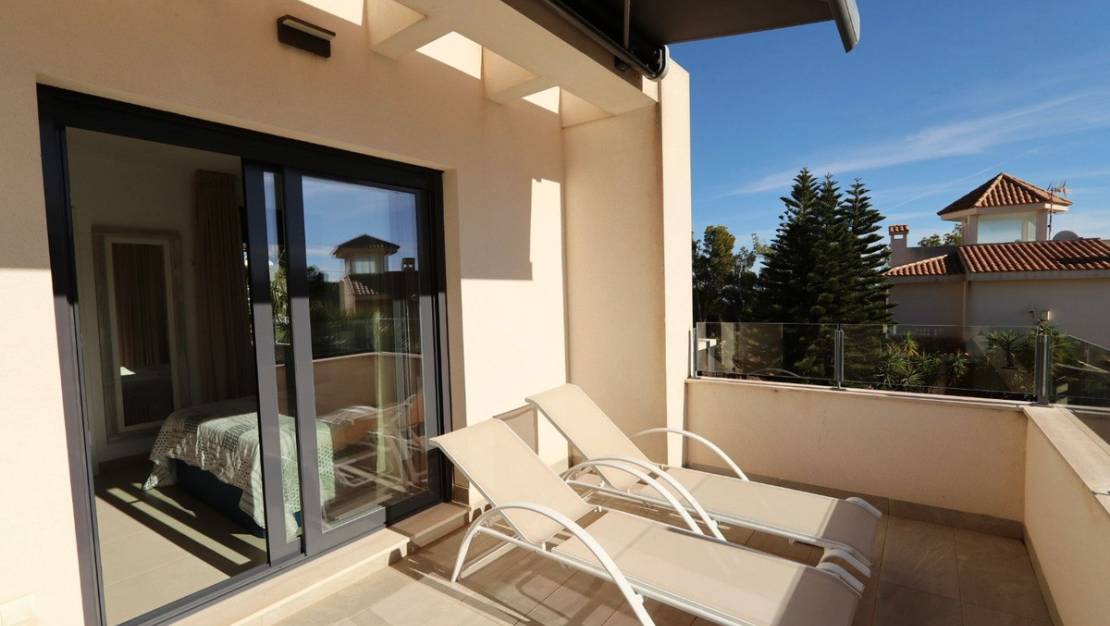 Sale - Villa - La Nucía - La Nucia Centro