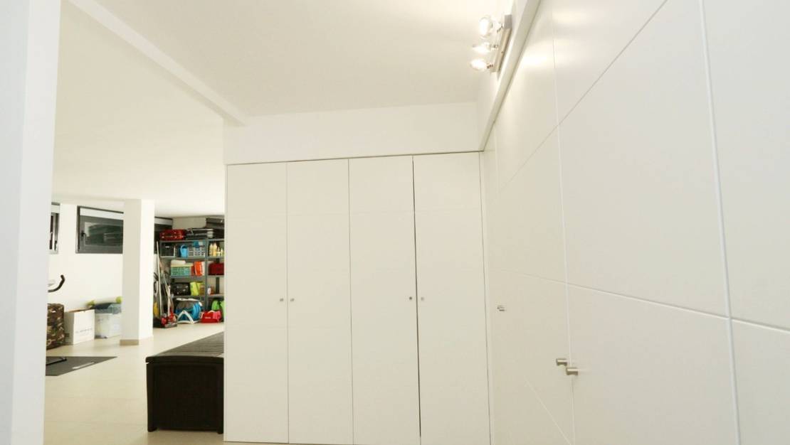 Sale - Villa - La Nucía - La Nucia Centro