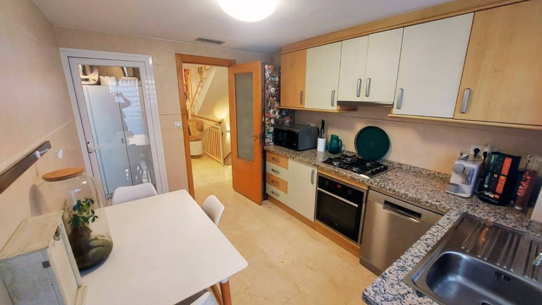 Sale - Villa - La Nucía - La Nucia Centro