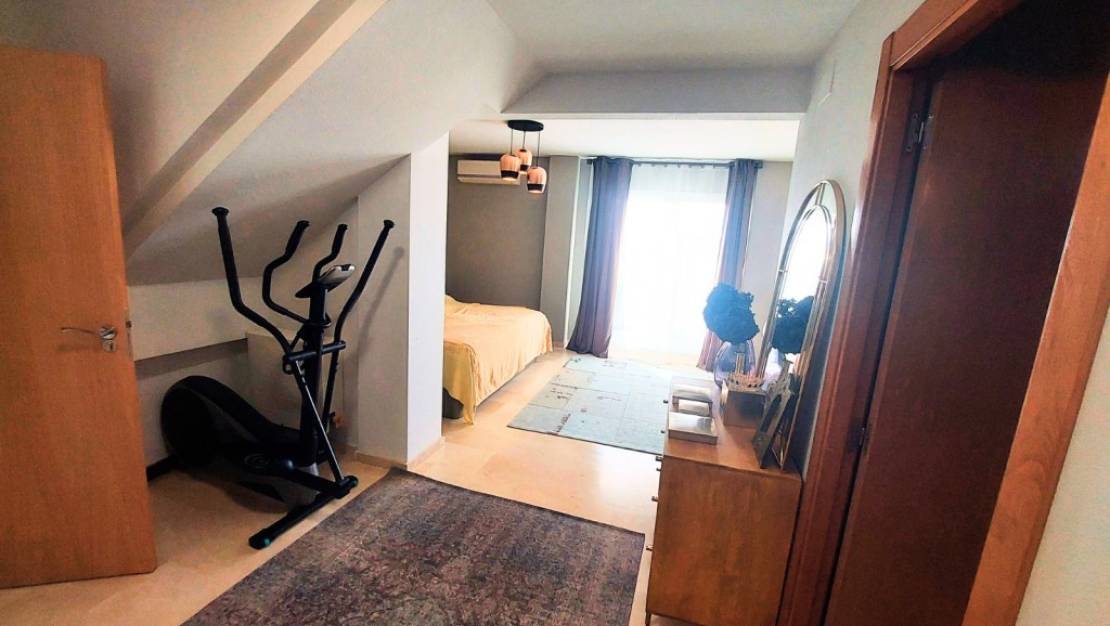 Sale - Villa - La Nucía - La Nucia Centro