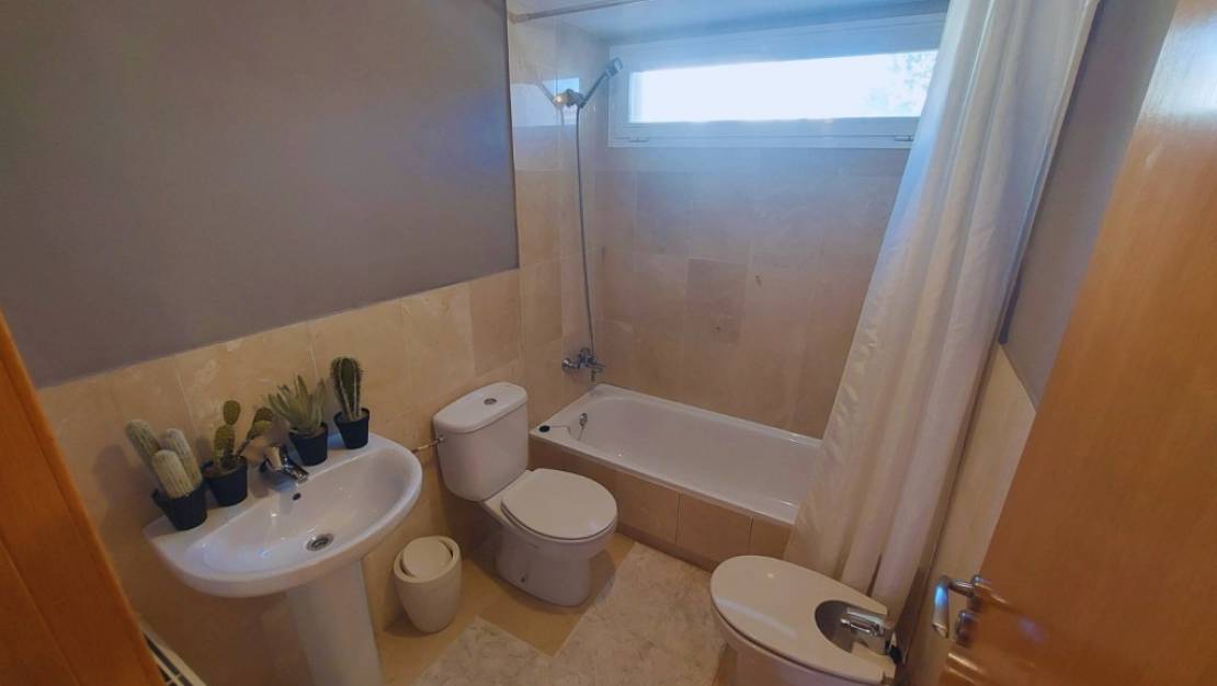 Sale - Villa - La Nucía - La Nucia Centro