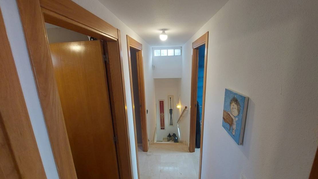 Sale - Villa - La Nucía - La Nucia Centro
