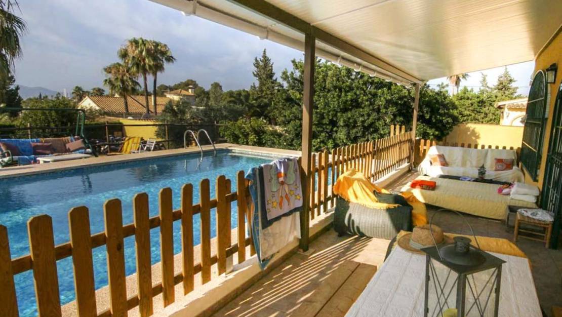 Sale - Villa - La Nucía