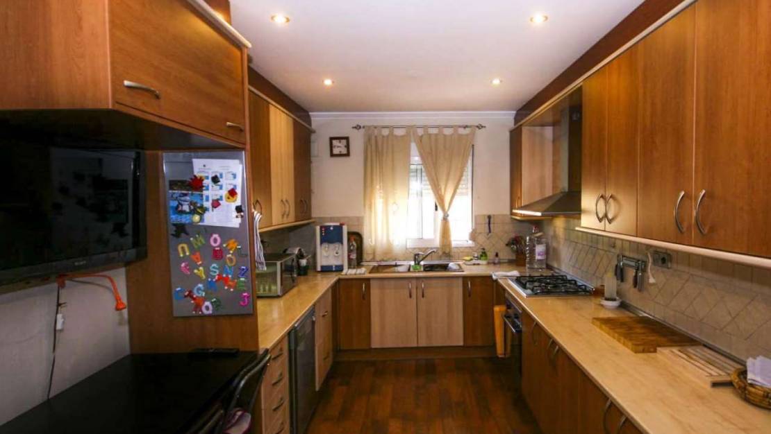 Sale - Villa - La Nucía