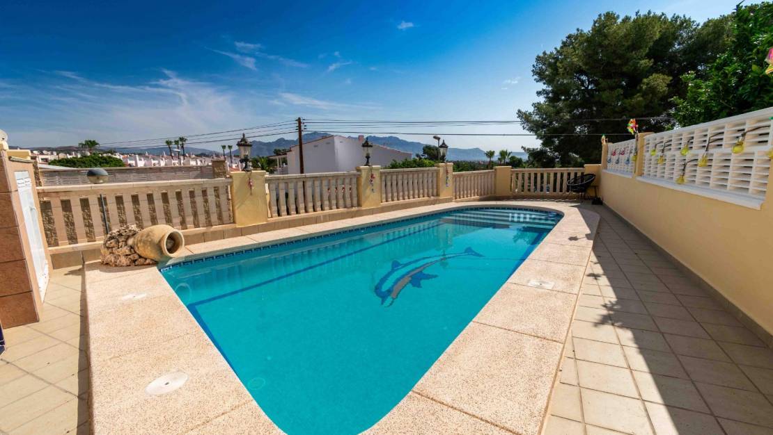 Sale - Villa - La Nucía