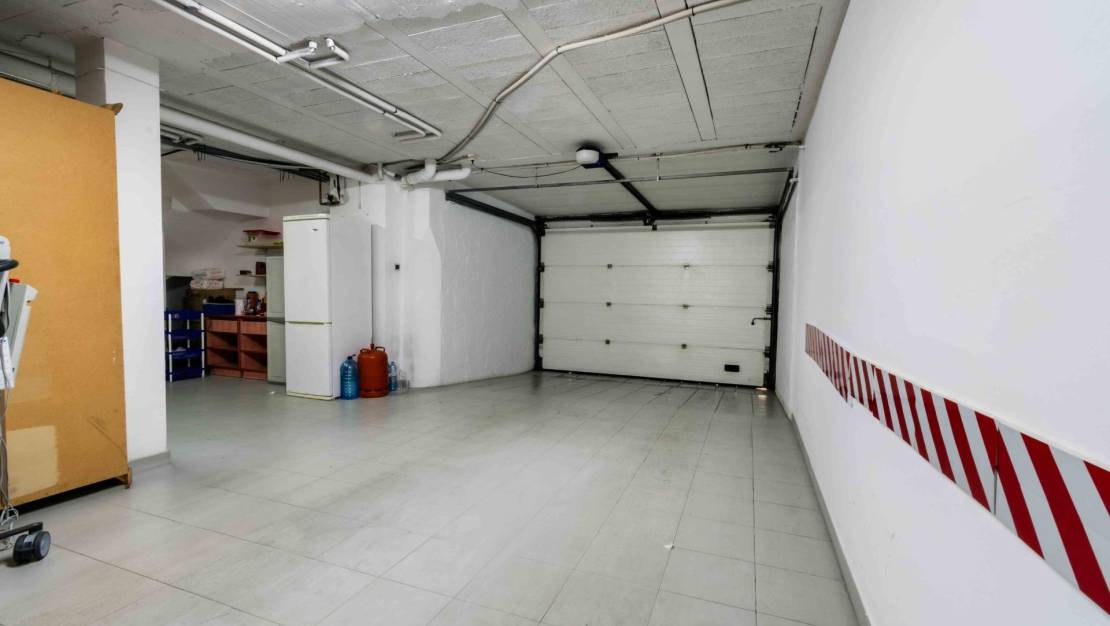 Sale - Villa - La Nucía
