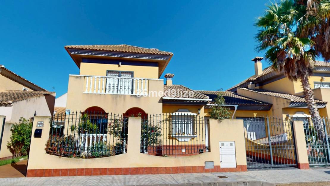 Sale - Villa - Los Alcázares - Los Alcazares Centro