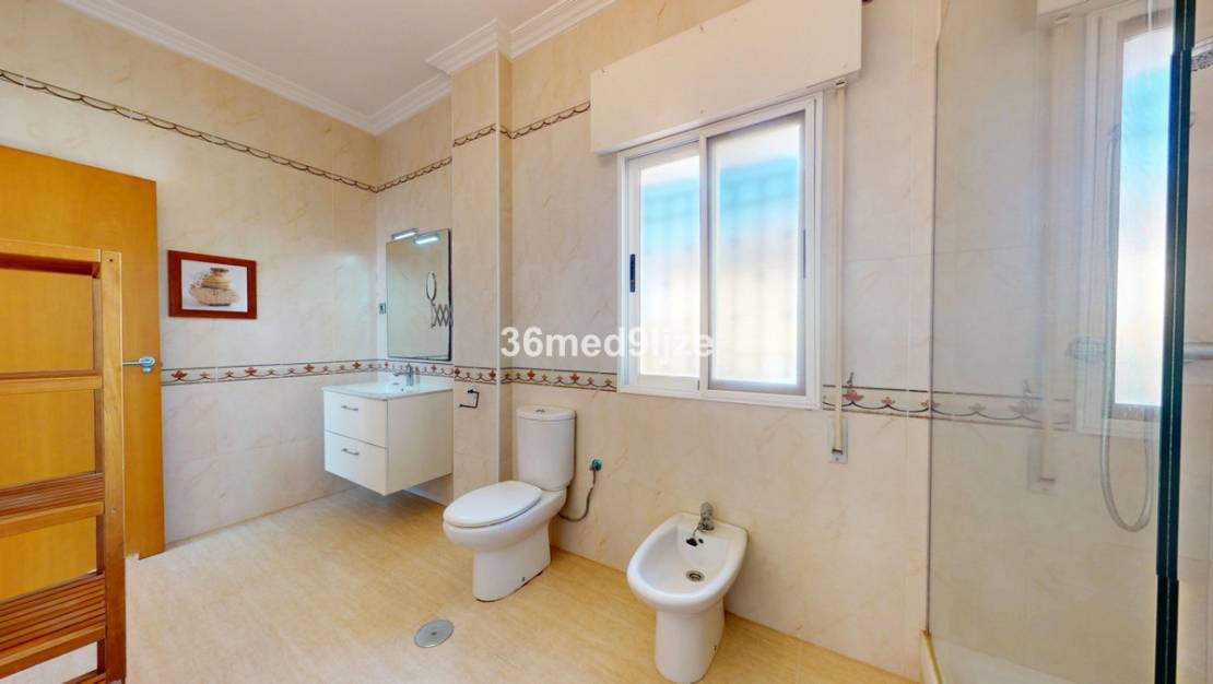 Sale - Villa - Los Alcázares - Los Alcazares Centro
