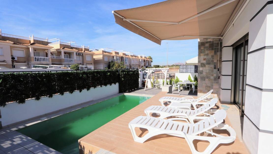 Sale - Villa - Los Alcázares - Los Alcazares Centro