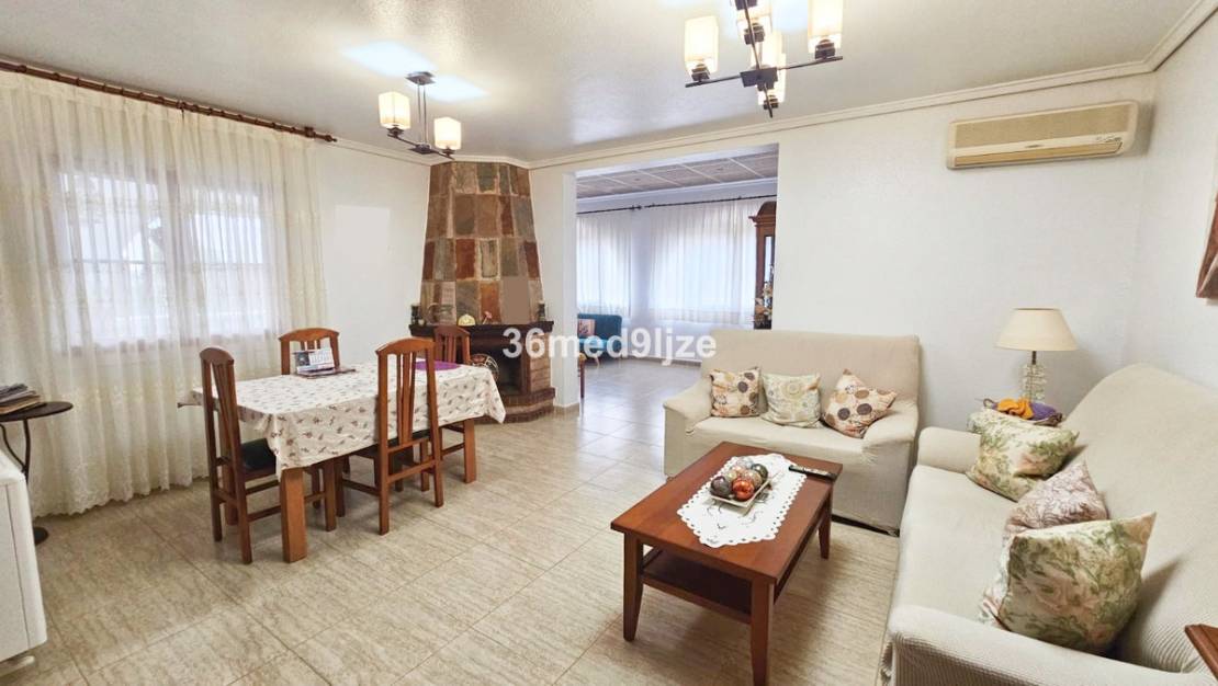 Sale - Villa - Los Alcázares - Los Alcazares Centro