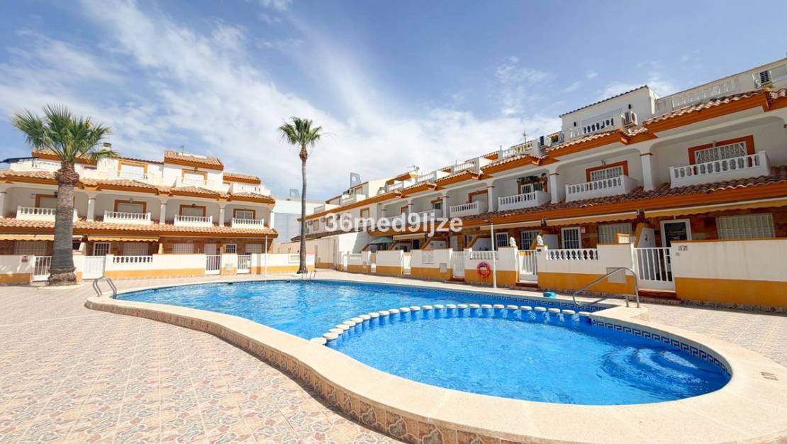 Sale - Villa - Los Alcázares - Los Alcazares Centro