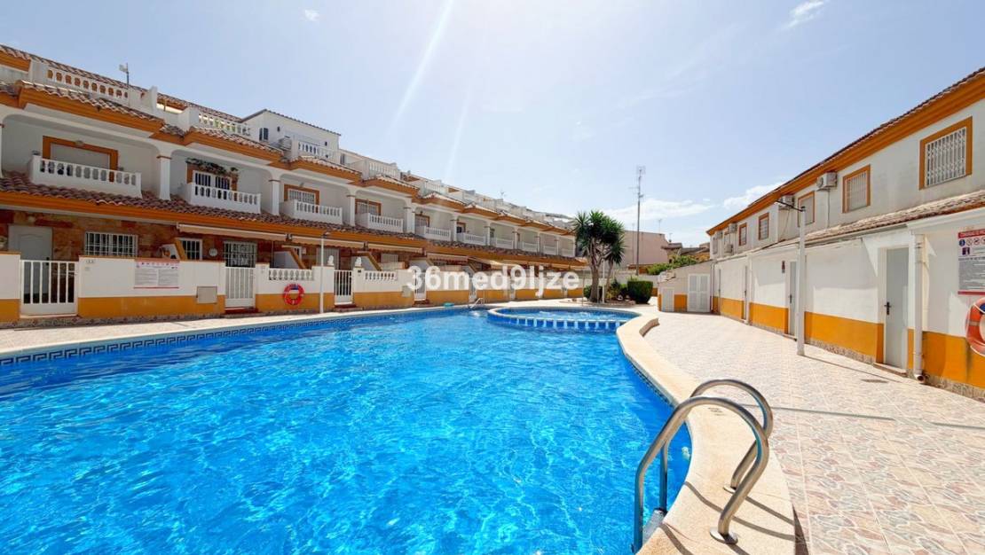 Sale - Villa - Los Alcázares - Los Alcazares Centro