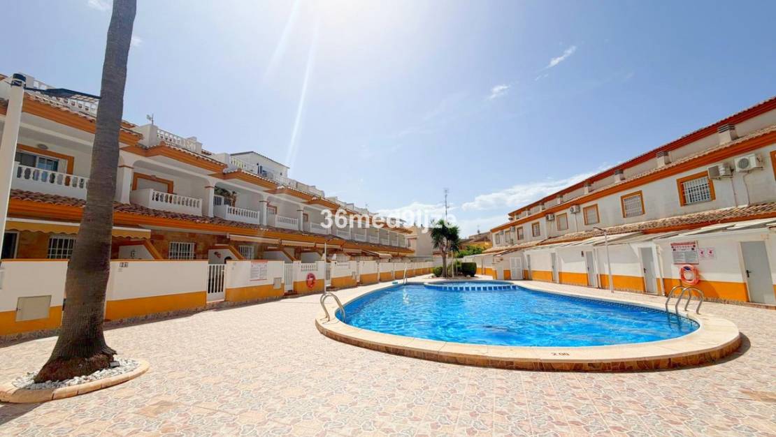 Sale - Villa - Los Alcázares - Los Alcazares Centro