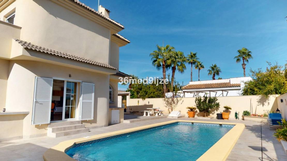 Sale - Villa - Los Alcázares - Los Narejos