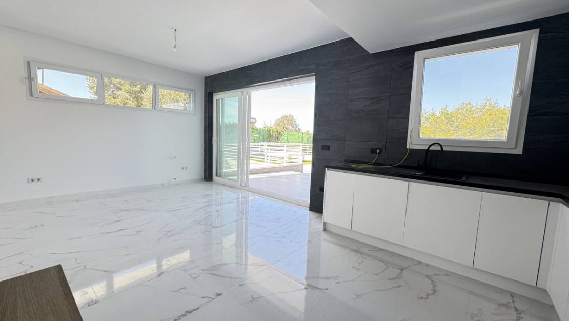 Sale - Villa - Los Balcones