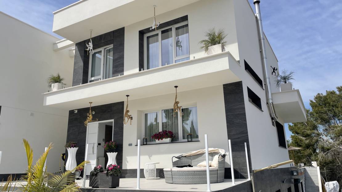 Sale - Villa - Los Balcones