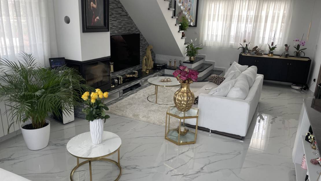 Sale - Villa - Los Balcones