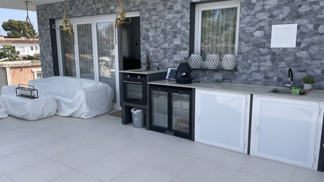 Sale - Villa - Los Balcones