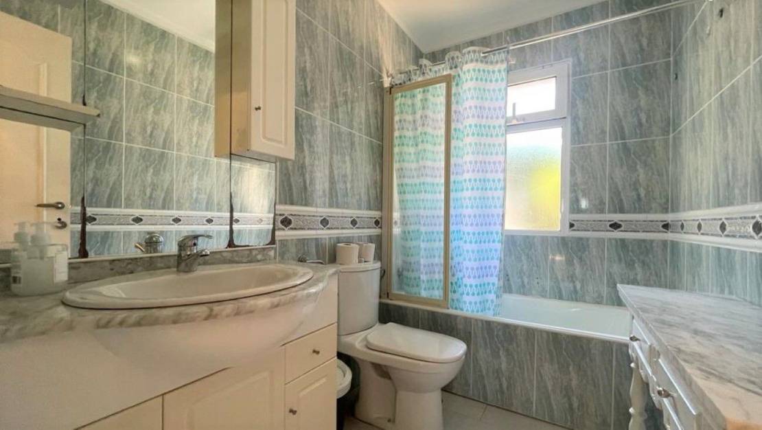 Sale - Villa - Los Belones