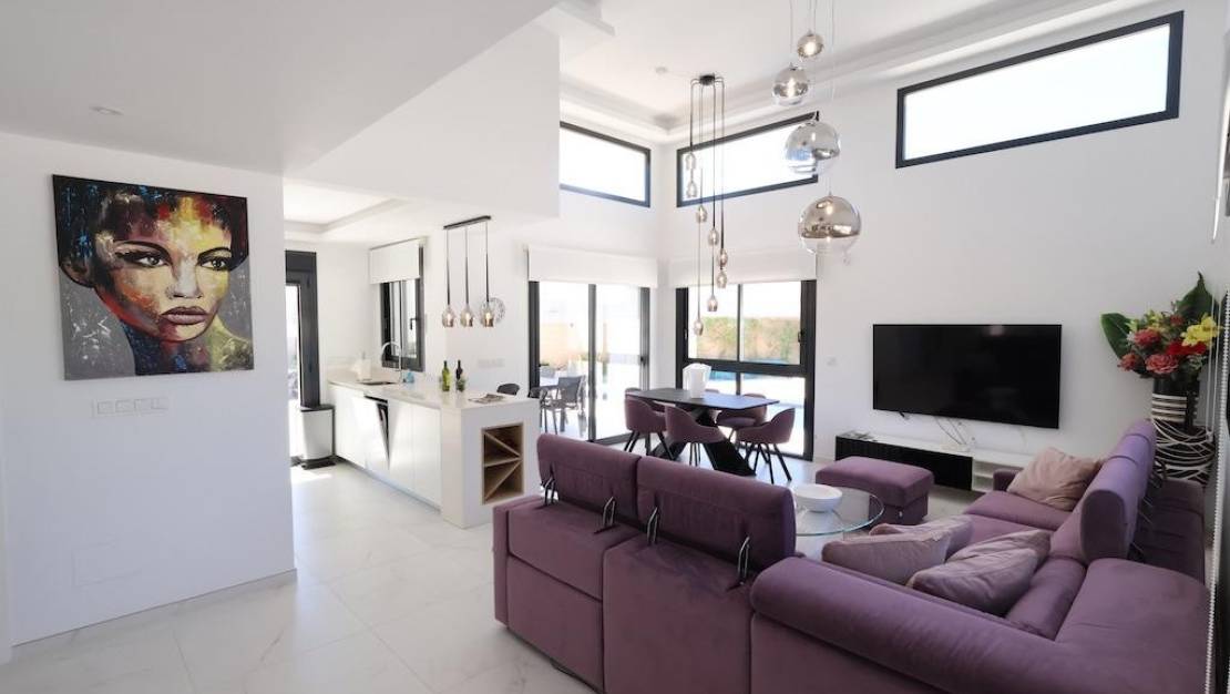 Sale - Villa - Los Montesinos - La Marquesa