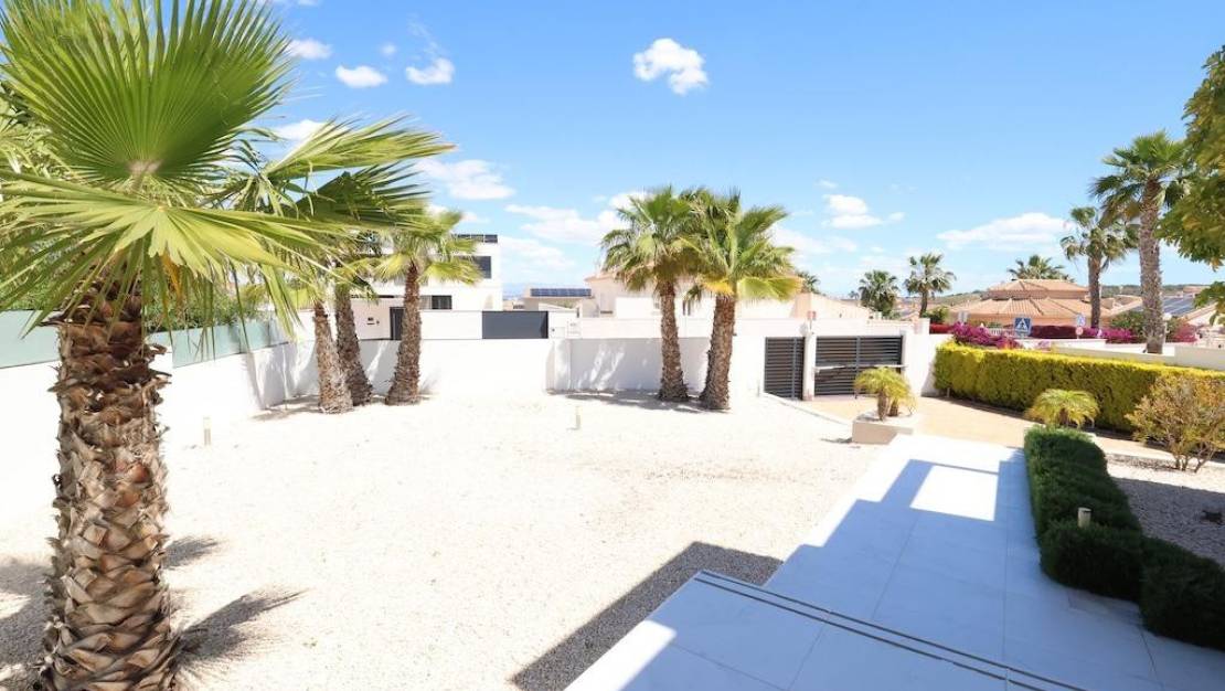 Sale - Villa - Los Montesinos - La Marquesa